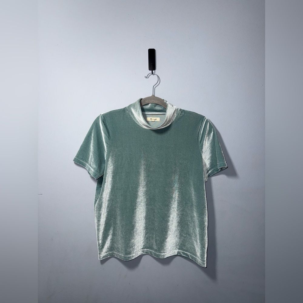Madewell Women’s Velvet Mockneck short sleeve Tee Size Small EUC